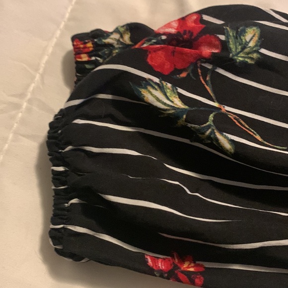 Pin stripe and floral wrap top - Picture 3 of 4